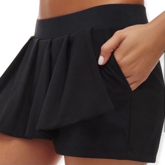 Fabletics Cognac Skort Short Black - Picture 2 of 14